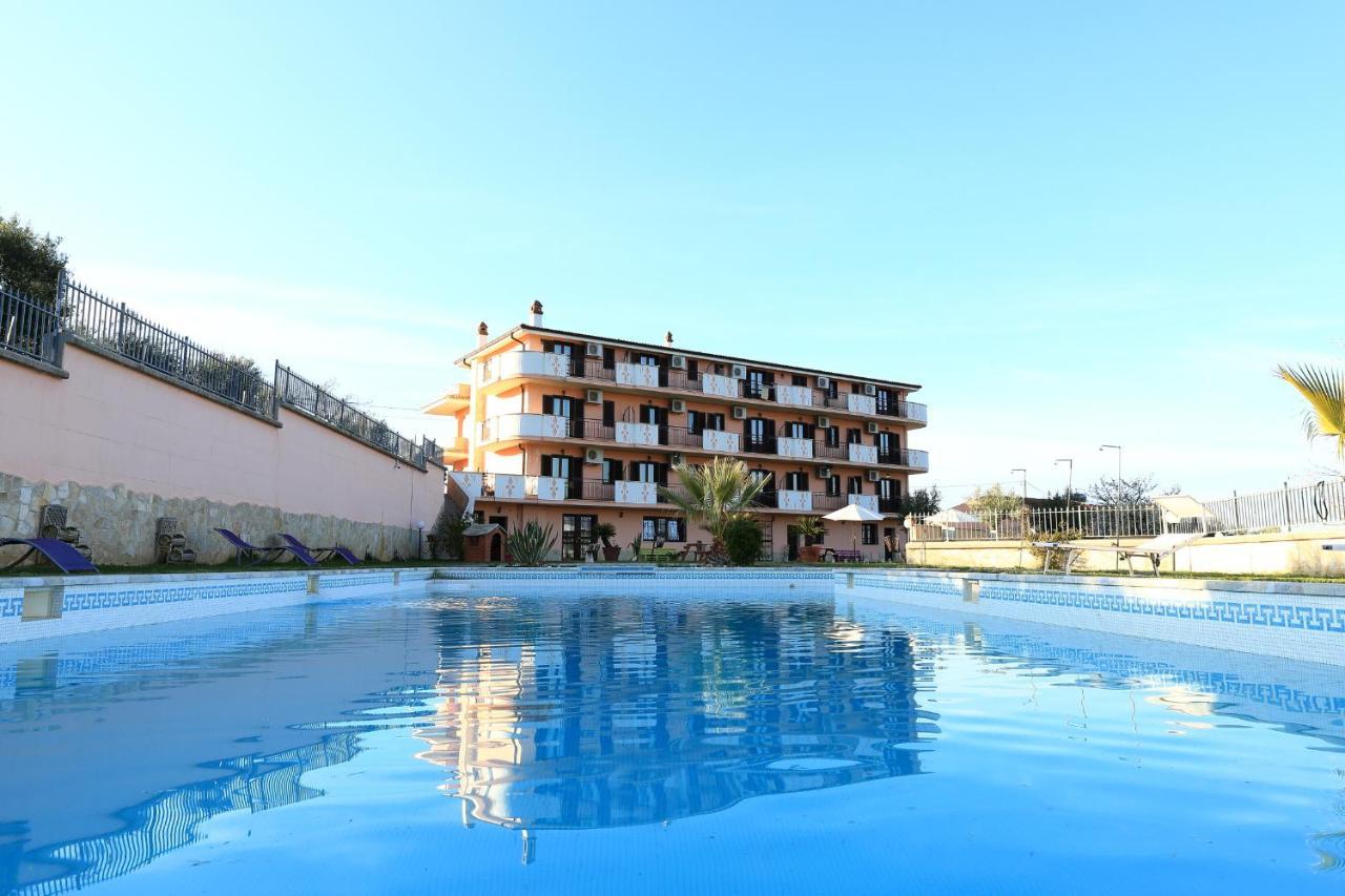 Chimento Aparthotel